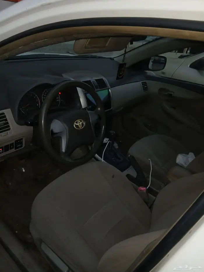 Toyota corolla xli automatic 2010 5