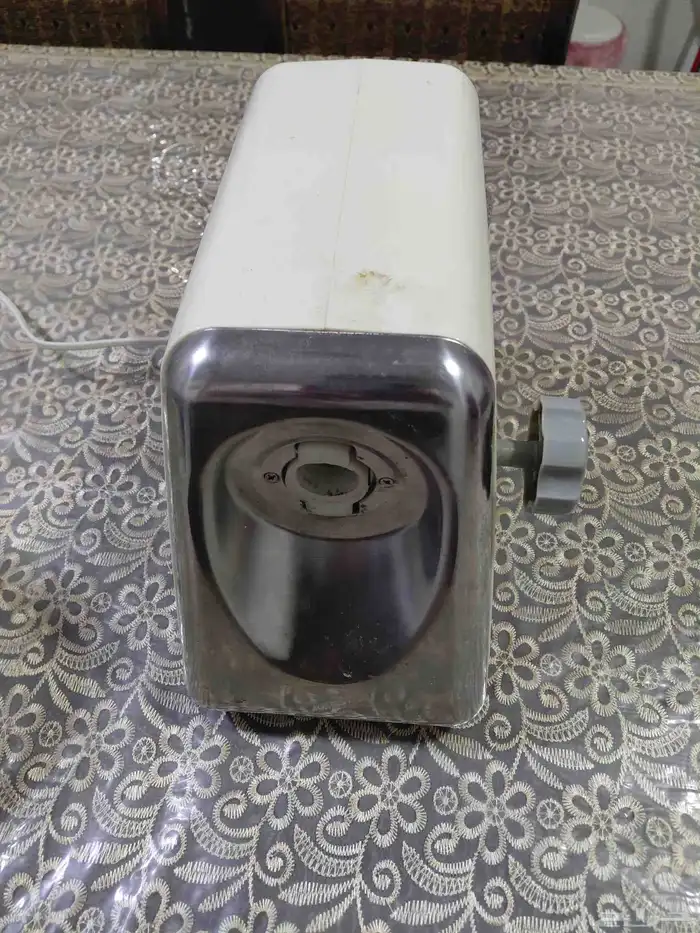 مكينة طحن مستعمله حافضات صحون بوفيهات 4