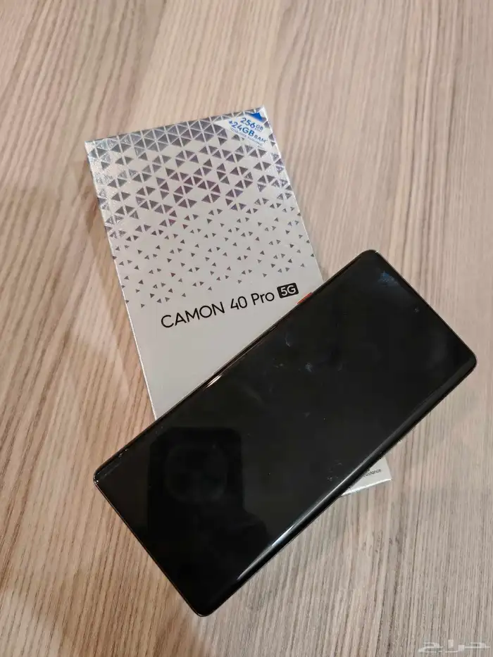 جوال تكنو كامون 40 برو اللون الاسود 2