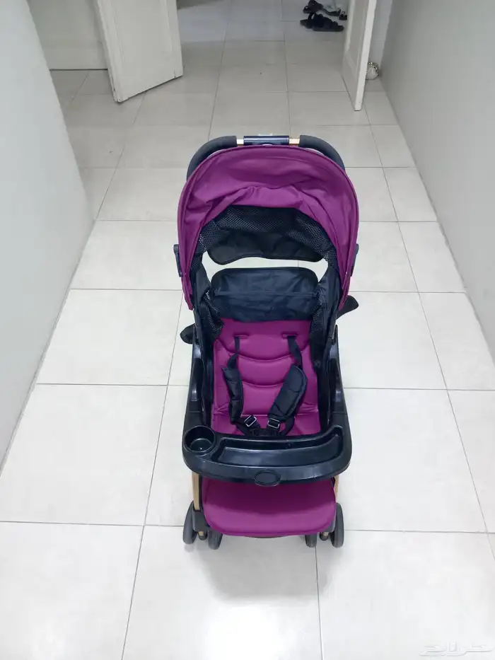 عربه أطفال شبه جديده للبيع 2