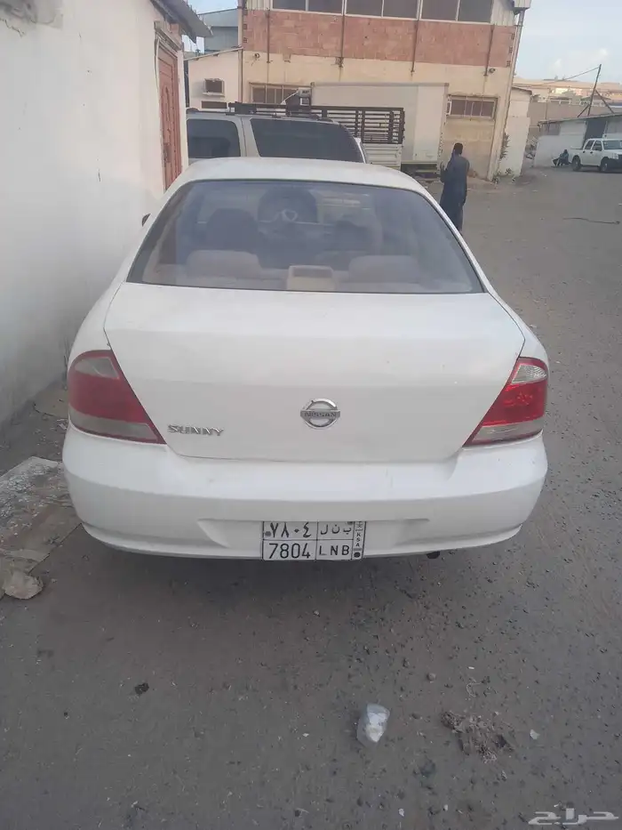 سيارة نيسان صني موديل 2012 للبيع السعر النهائي 13500 1