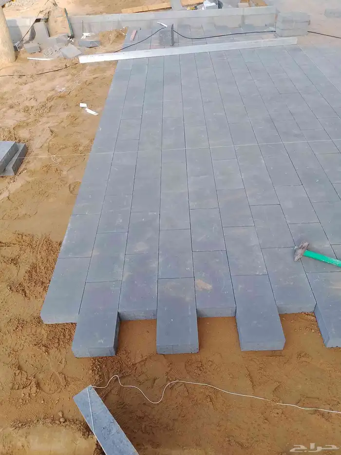 المعلم عمرو للبلدوره والانترلوك 1