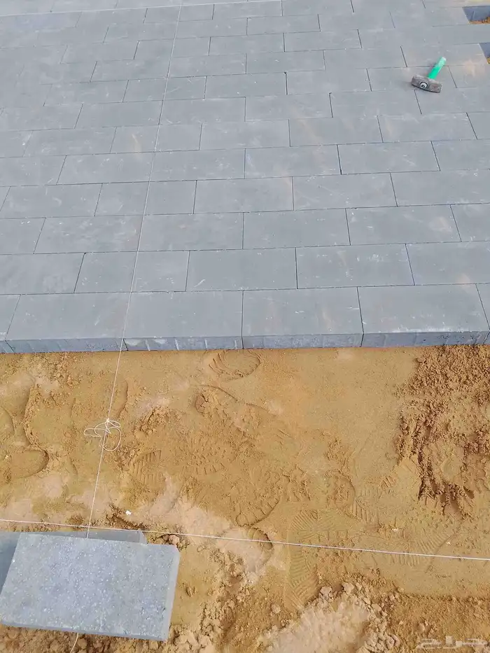 المعلم عمرو للبلدوره والانترلوك 0