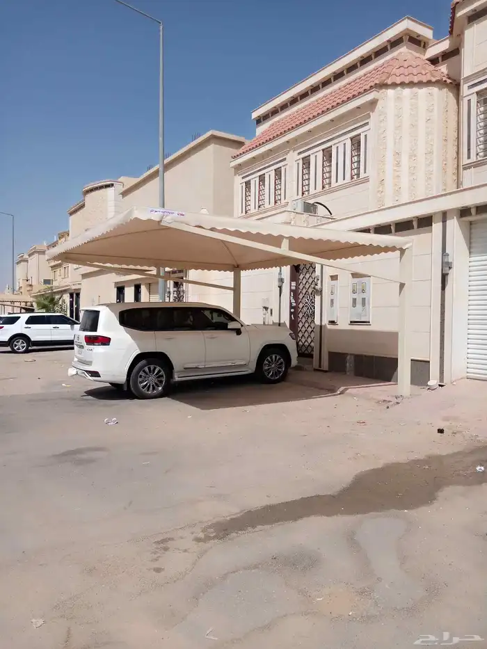 مظلات مواقف للسيارات 0