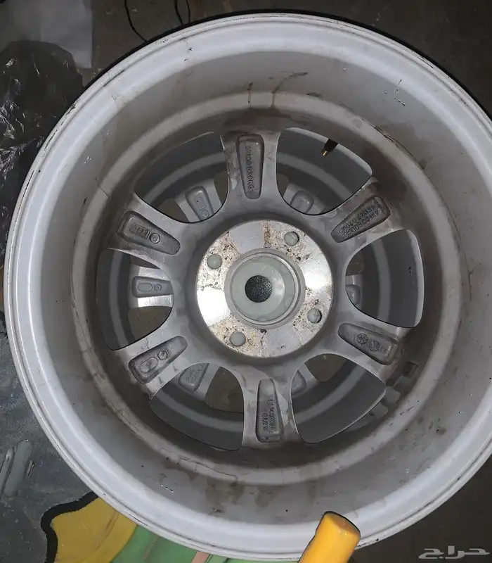 جنوط ألمنيوم مقاس 15 ( اربعة براغي ) 3