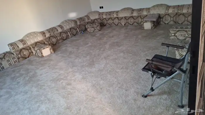 للليع مزرعة بداخلها استراحة فاخرة مساحتها 2000 3