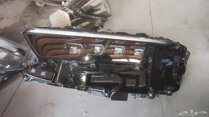 شمعت تيوتا كروان اصلي وكاله يمين ويسار موجود 2024 2