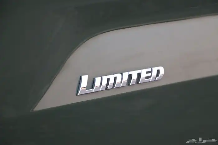 تويوتا سيكويا 2023 TRD Pro لون خاص بحالة الوكالة 35