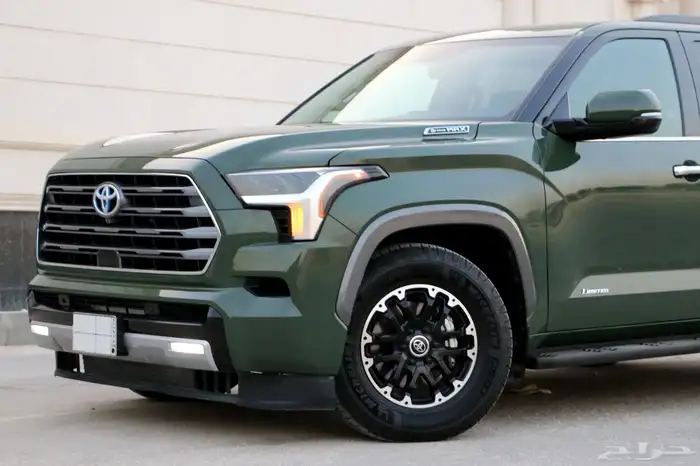 تويوتا سيكويا 2023 TRD Pro لون خاص بحالة الوكالة 6