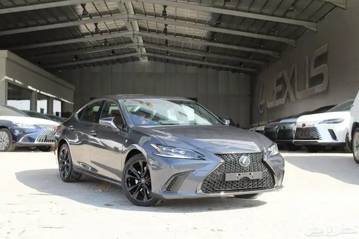 لكزس - ES350 F Sport - خليجي - 2025 - فل كامل 9