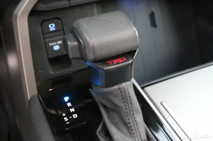 تويوتا سيكويا 2023 TRD Pro لون خاص بحالة الوكالة 20