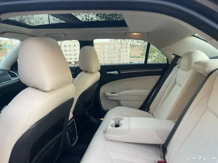 كرايسلر 2018 C300 15