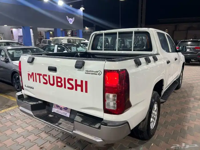 ميتسوبيشي وانيت L200 غمارتين 2025 متاح كاش وتقسيط 5