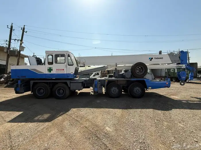 للإيجار ونش كرين سله ثابت متحرك موجود 25طن7طن سطحه بوم تراك 26