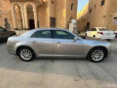 كرايسلر 300 موديل 2013 index