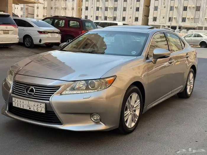 لكزس 2015 es350 سعودي 0