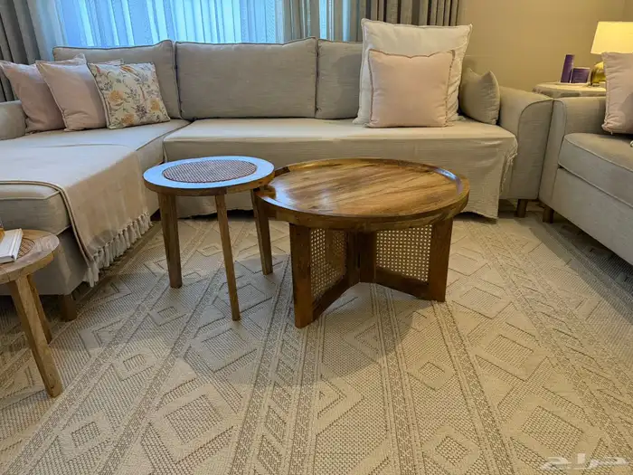 جلسة صالة أنيقة بطابع راق  وهادئ  السعر 3000 قابل للتفاوض 2