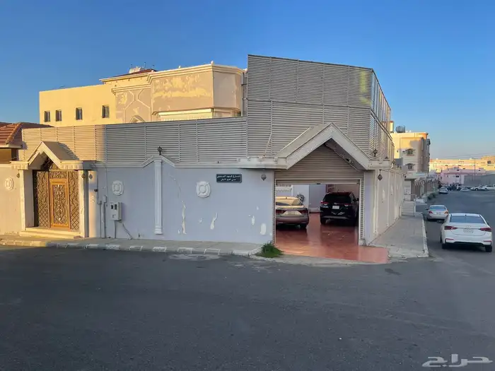 فيلا للبيع حي القيم الاعلى 1