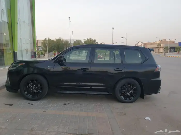 جيب لكزس 2018 سعودي فل كامل 10