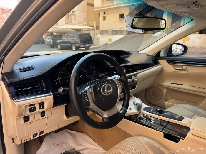 لكزس 2015 es350 سعودي 9
