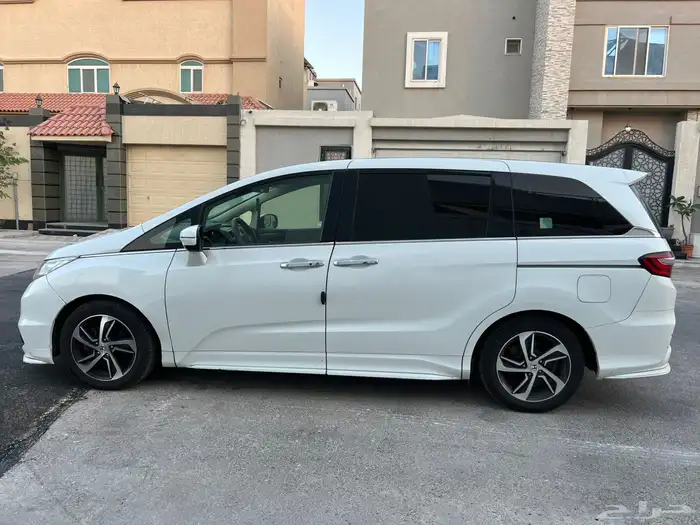 هوندا اوديسي أربع سلندر Vip 1