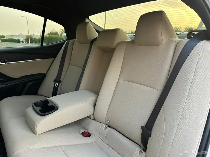 تويوتا كامري اي بلس 2025 15