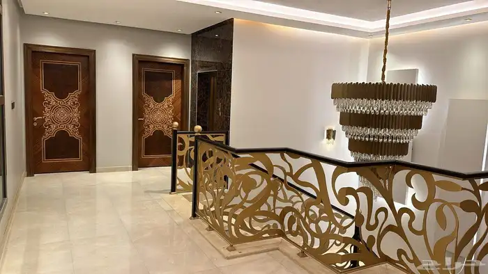 فيلا للبيع بحى القيروان 2