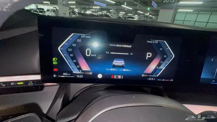 مملوكة لدى العصيمي قيد الشحن  BMW520i mkit 2025 9