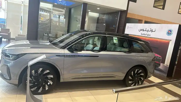 لينكون نوتيلوس بريزيدينشال هجين فل كامل 2024 36