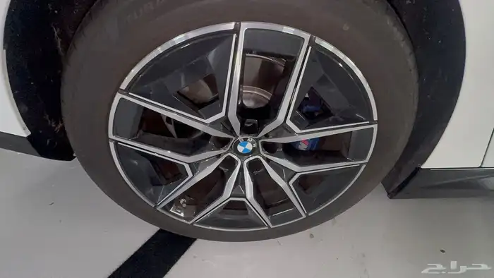 مملوكة لدي العصيمي قيد الشحن _ BMW 520i MKIT _ 2025 18