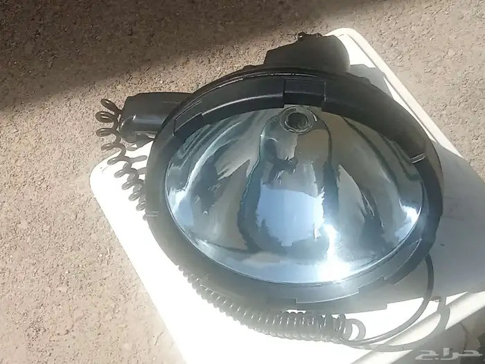 كشاف مليون شمعة مع التحكم في الإضاءة 3