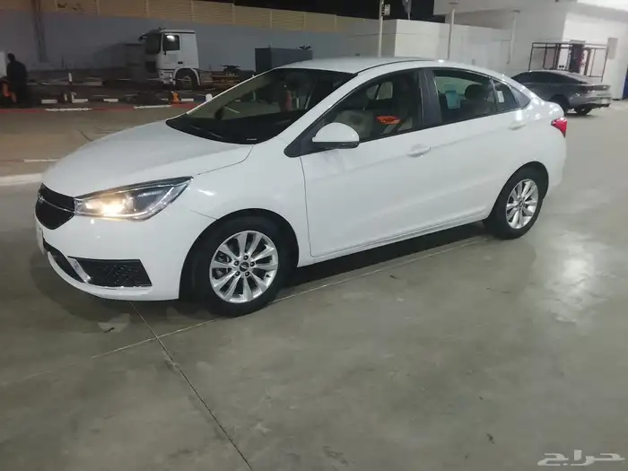 شيري اريزو 2023 3