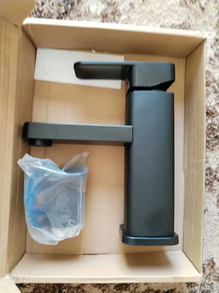 خلاط مغسلة جديد للبيع 0