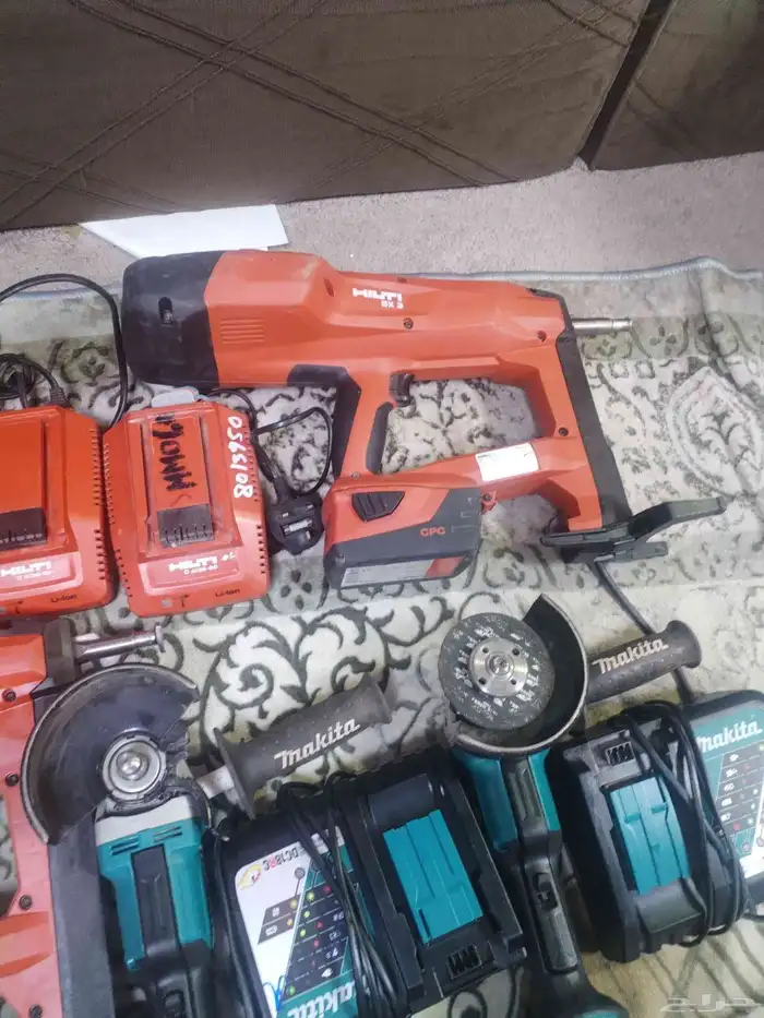 اللبيع معدات من شركة هلتي وماكيتا 0