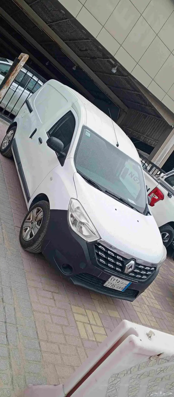رينو دوكر 1