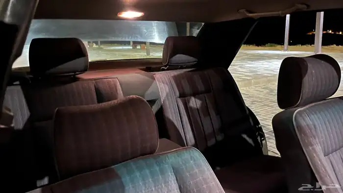 مرسيدس بنز 9