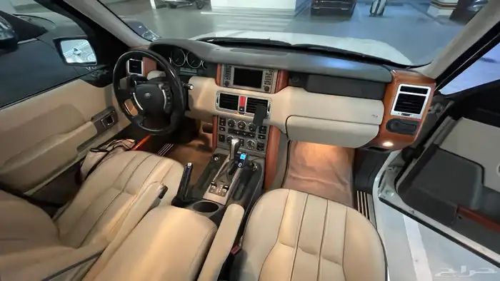 رانج روفر كلاسيك 2004 بحالة ممتازة ممشى قليل 3