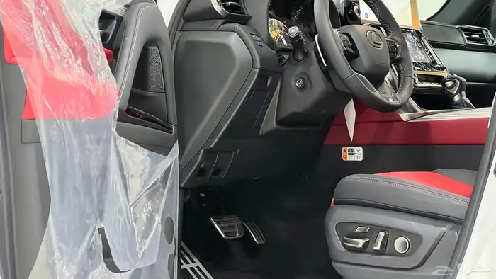 لكزس LX600.2025.F SPORTخليجي 6