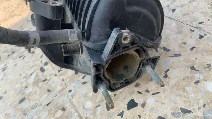 ثلاجه كرولا 2007و شاشة سيارة 4