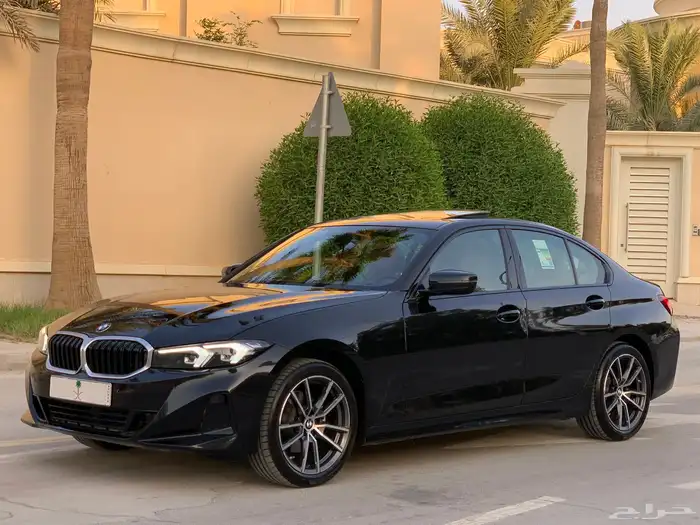 بي ام دبليو 2024 320i 18