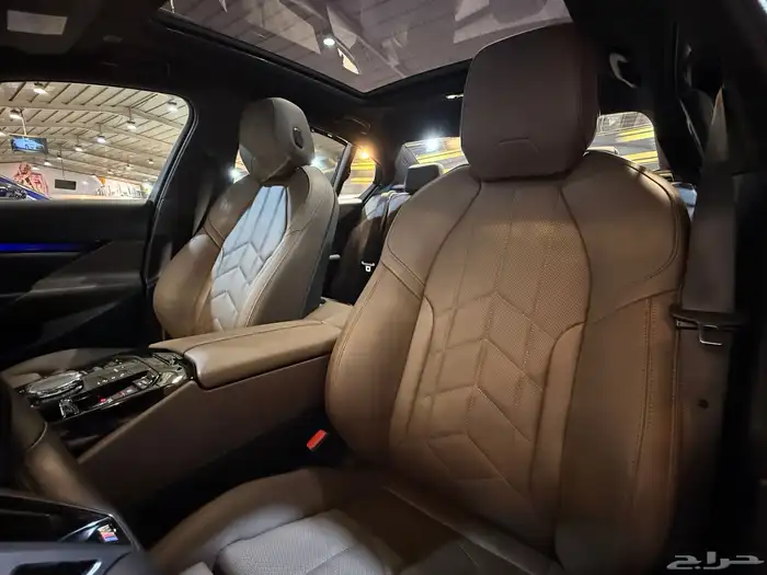 بي ام دبليو 520i 2025 (( بحالة الوكالة )) 15