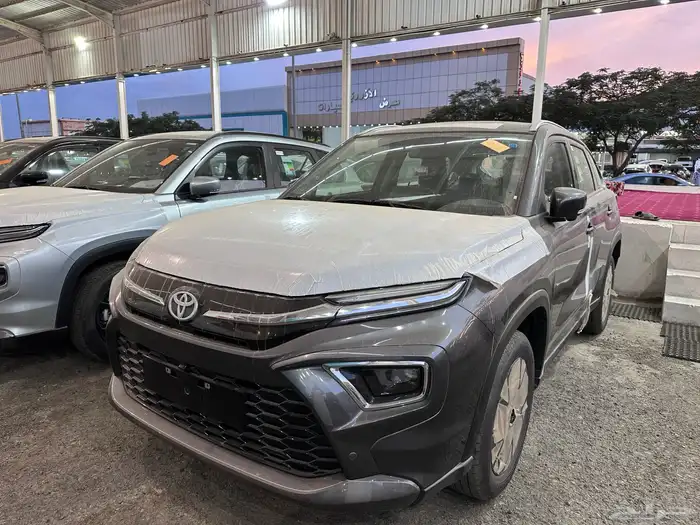 تويوتا أوربان كروزر GLX مكينه 1.5 فل كامل 2026 0