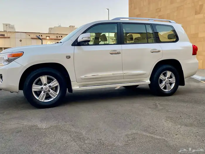 تويوتا لاند كروزر 2015 7