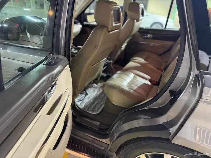 رنج روفر اتو بوغرافي سوبر شارج 8
