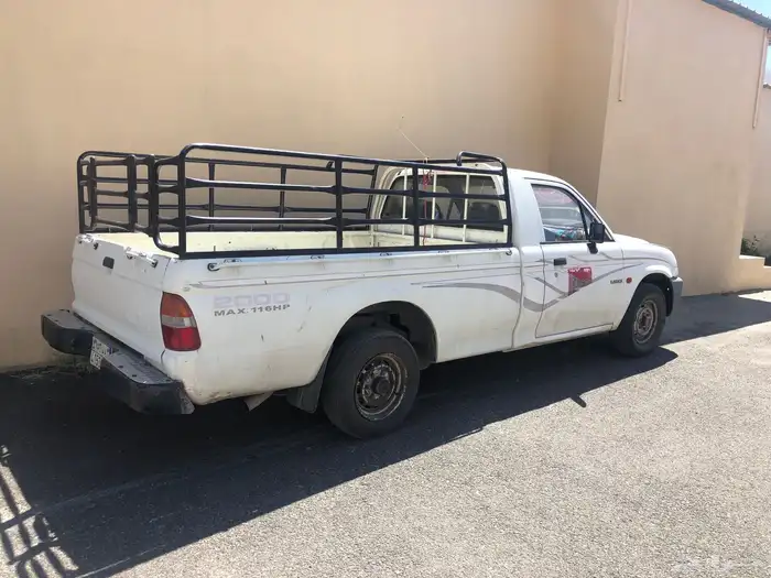 مستوبيشي 2001 شاصي طويل غماره بنزين 2