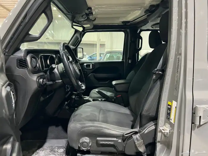 جيب رانجلر موديل 2021(تم البيع) 12