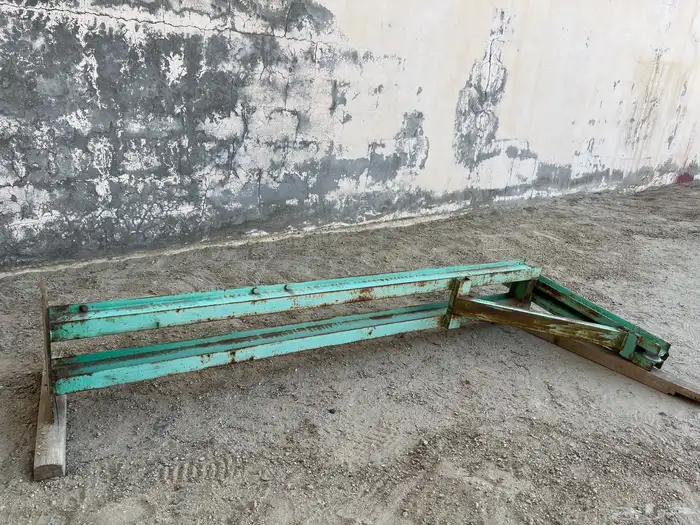 عمود ونش حق بئر ارتواز نظيف جديد 1