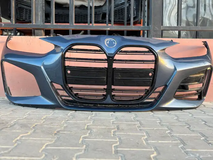 متوفر لدينا صدام امامي BMW G22 0