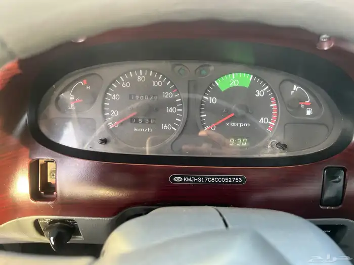 باص هونداي 2012 4