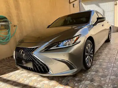 لكزس المديل 2023 حجم 250 ES سعودي عبداللطيف جميل وكالة index